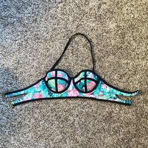 Xhilaraation Bikini tops size Small